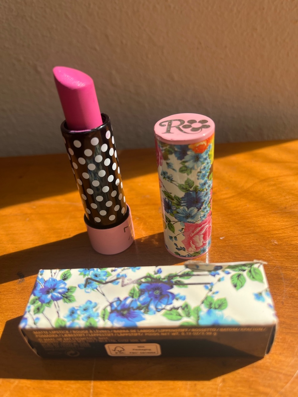 MAC RARE! Discontinued Richard Quinn Mega Magenta Lipstick